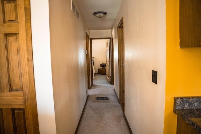 33902 County Rd N Unit L4, Hillpoint, WI 53937 - hall featuring light carpet