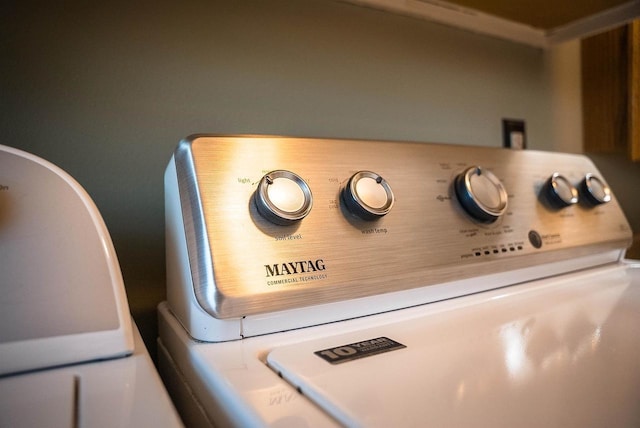 33902 County Rd N Unit L4, Hillpoint, WI 53937 - laundry view of washer / dryer