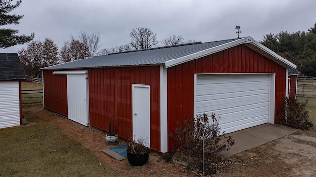 N2145 Lind Center Rd, Waupaca, WI 54981 - detached garage featuring fence