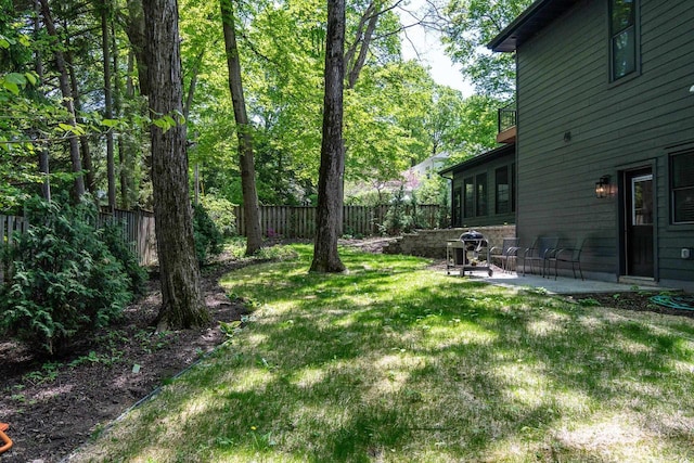 810 Farwell Dr, Madison, WI 53704 - view of yard featuring a patio and a balcony