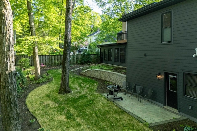 810 Farwell Dr, Madison, WI 53704 - view of yard featuring a balcony and a patio