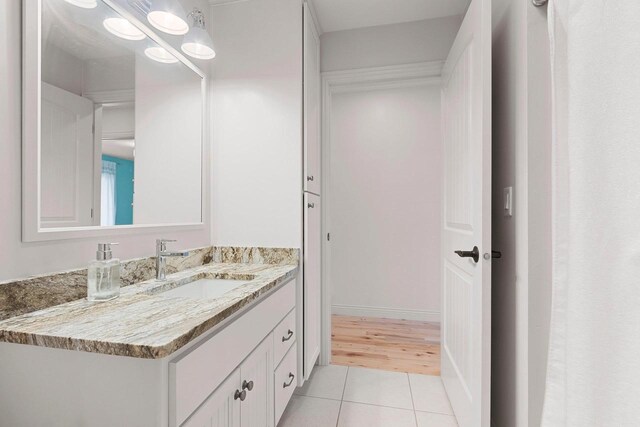 2074 Sandy Springs Rd, De Pere, WI 54115 - bathroom featuring tile patterned floors and vanity