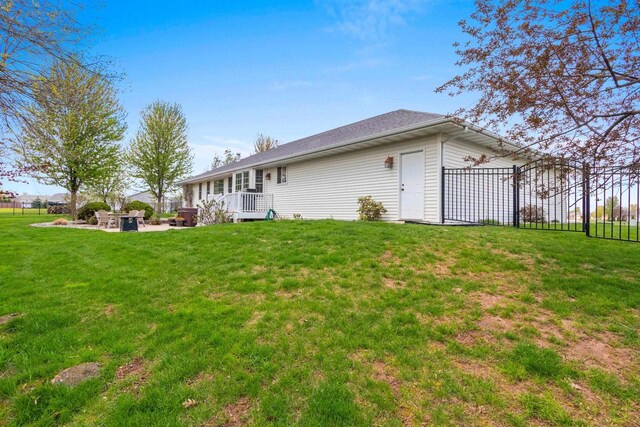 2074 Sandy Springs Rd, De Pere, WI 54115 - view of back of house