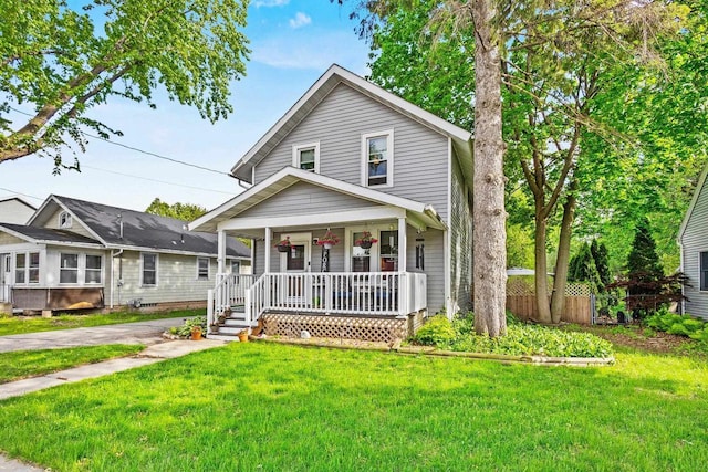 1333 W Lawrence St, Appleton, WI 54914 - view of front of property with covered porch and a front yard
