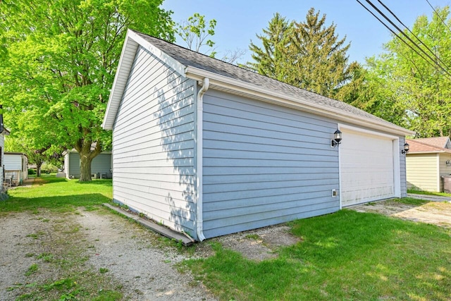 view of detached garage