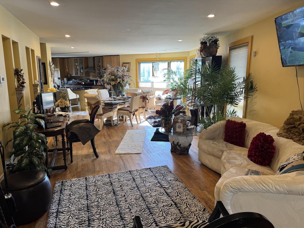 4647 W Scranton Pl, Milwaukee, WI 53216