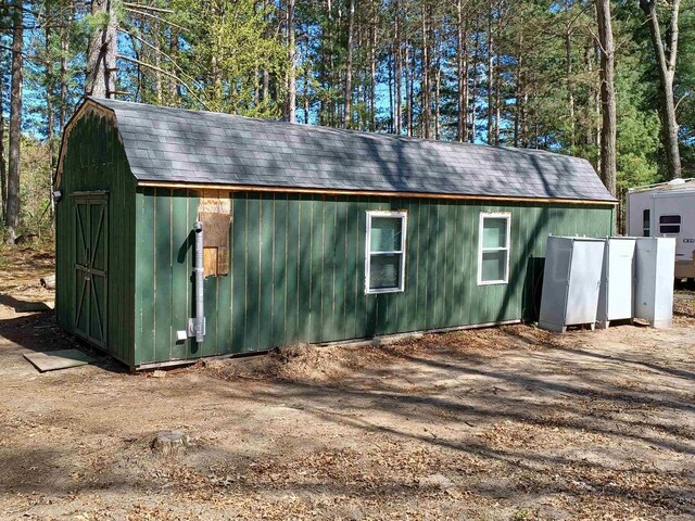 N6983 10th Ave, New Lisbon, WI 53950