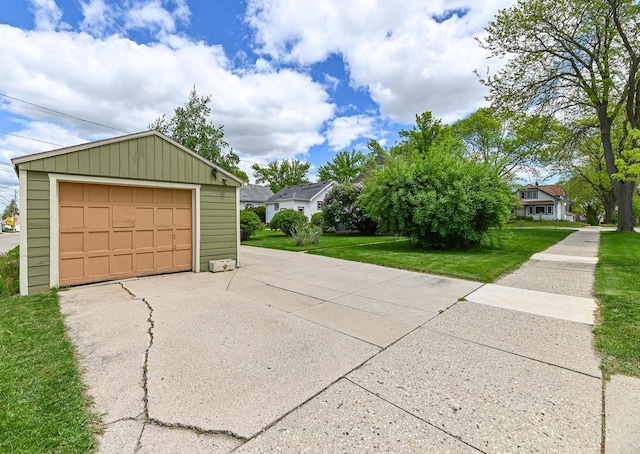2377 S 73rd St, West Allis, WI 53219 - view of detached garage