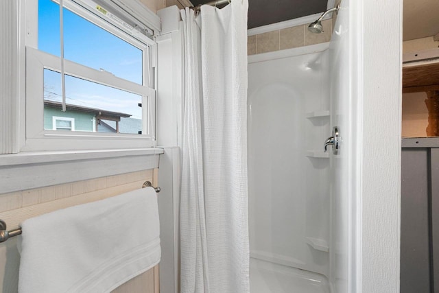 131 S Sidney St, Kimberly, WI 54136 - bathroom with a shower stall