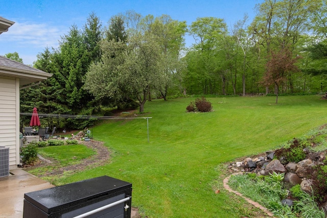 1500 Wolf Dr, West Bend, WI 53090 - view of green lawn featuring cooling unit
