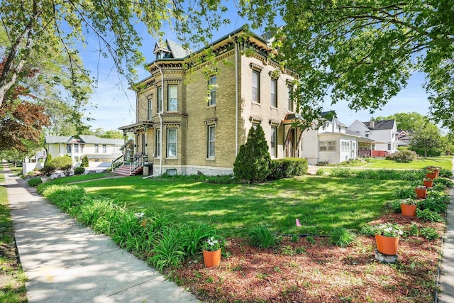 503 E Conant St, Portage, WI 53901 - view of side of property with a lawn