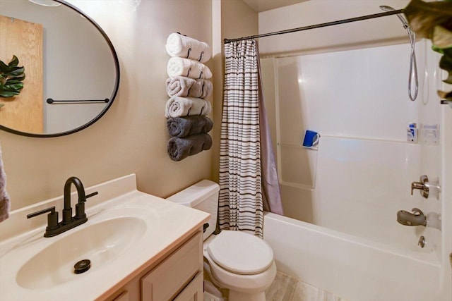 5438 Park Meadow Dr, Madison, WI 53704 - full bath featuring toilet, shower / tub combo with curtain, and vanity