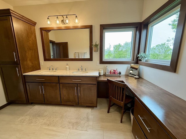 515 Fieldstone Ct, Tomah, WI 54660 - bathroom featuring double vanity