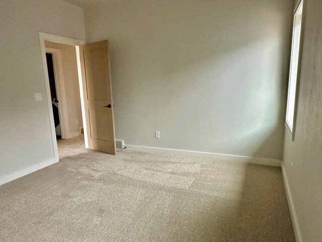 365 N Wilson St, Kimberly, WI 54136 - unfurnished room with light carpet and baseboards