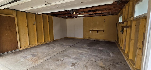 2905 S 18th St, Sheboygan, WI 53081 - view of garage