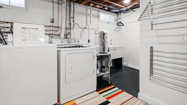 4106 Meyer Ave, Madison, WI 53711 - clothes washing area featuring independent washer and dryer and baseboards