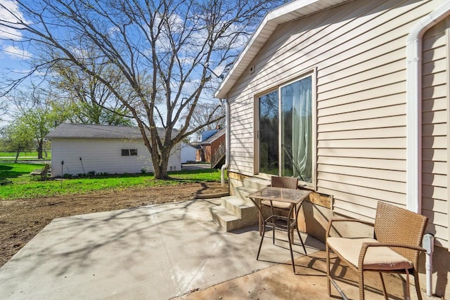 1578 Cass St, Green Bay, WI 54302 - view of patio / terrace