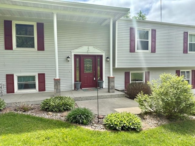 228227 County Road Y, Birnamwood, WI 54414 - entrance to property with a lawn