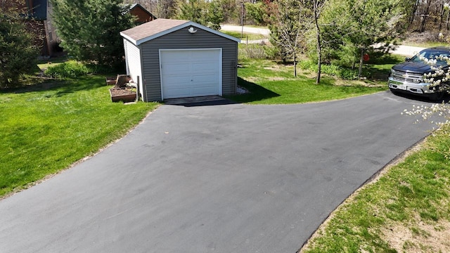N1423 Silver Canoe Rd, Keshena, WI 54135 - detached garage with driveway