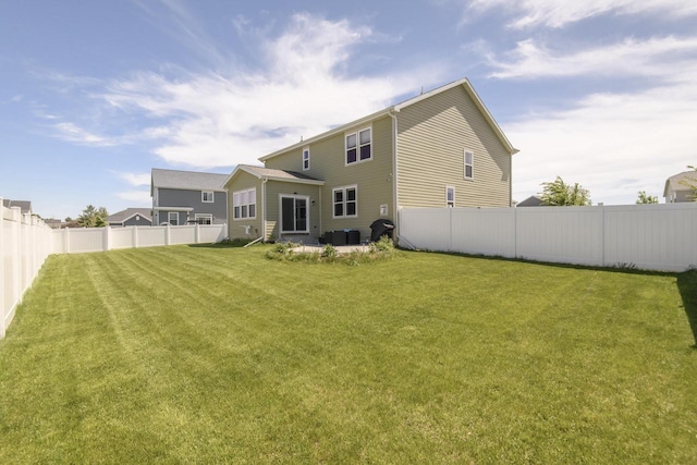 W242N5663 Simona Dr, Sussex, WI 53089 - back of property with a patio area
