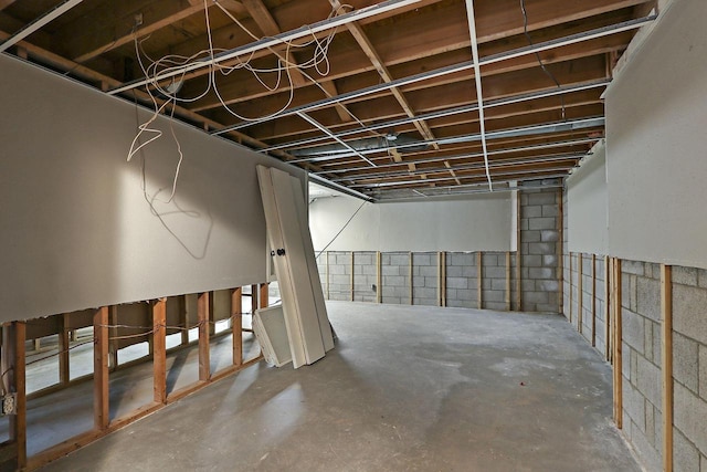 N7094 Evergreen Ln, Elkhorn, WI 53121 - unfinished basement with concrete block wall