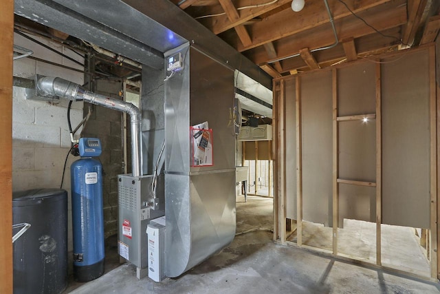 N7094 Evergreen Ln, Elkhorn, WI 53121 - utilities featuring heating unit
