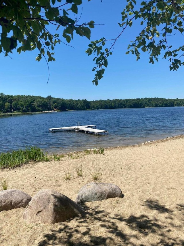 N7094 Evergreen Ln, Elkhorn, WI 53121 - water view featuring a dock