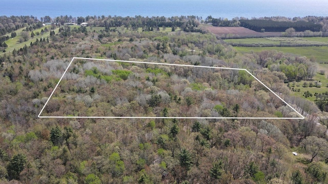 Leaf Rd, Marinette, WI 54143