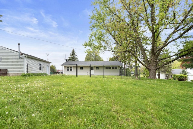 538 124th St, Franksville, WI 53126 - view of green lawn