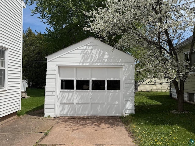 514 W 9th Ave, Ashland, WI 54806 - detached garage featuring driveway