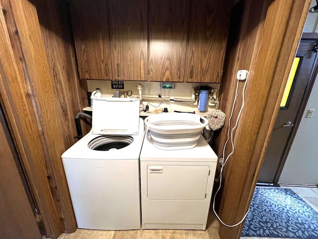 3185 S Faust Lake Rd, Rhinelander, WI 54501 - laundry room featuring separate washer and dryer