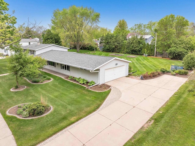 2044 E Vista Cir, De Pere, WI 54115 - view of front facade featuring a garage, a front lawn, and driveway
