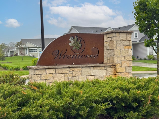 W143N11325 Wrenwood Dr, Germantown, WI 53022 - view of community / neighborhood sign