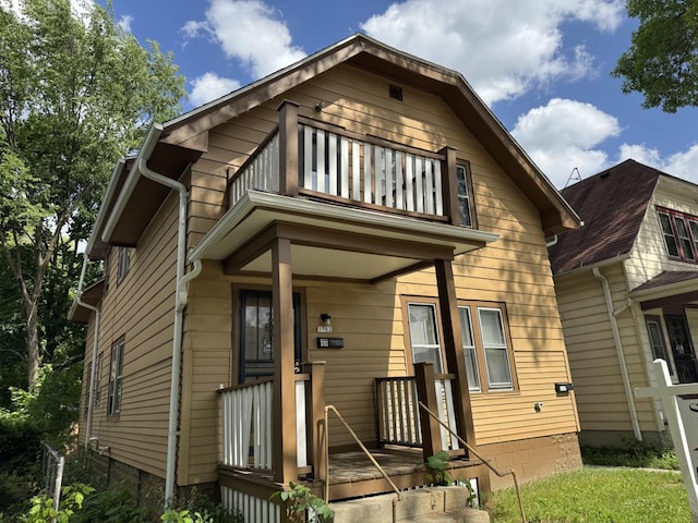 3762 N 5th St Unit 3762A, Milwaukee, WI 53212 - view of front of house featuring a balcony