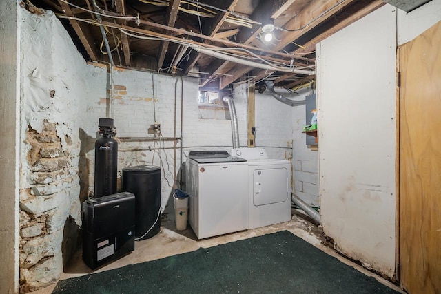 W8749 Hunters Rd, Hortonville, WI 54944 - below grade area with washer and dryer and a water softener