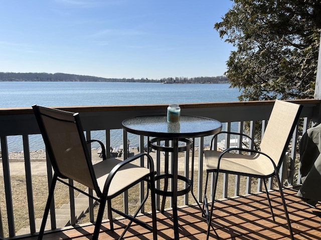 131 Lance Dr Unit 14, Twin Lakes, WI 53181 - balcony featuring a water view