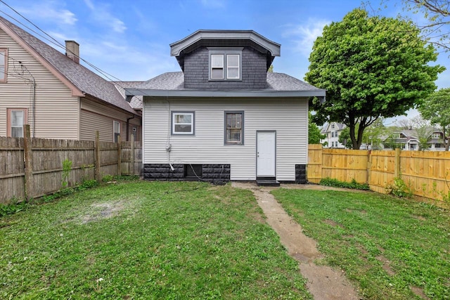 2976 N 40th St, Milwaukee, WI 53210 - rear view of property featuring entry steps