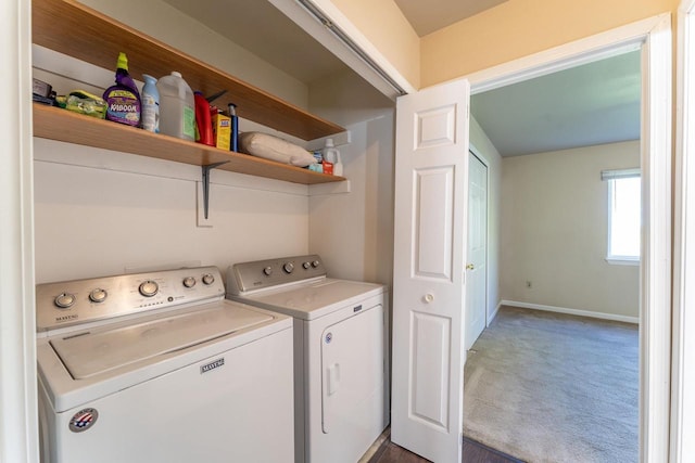 956 Rockefeller Ln, Madison, WI 53704 - laundry room with carpet flooring, independent washer and dryer, and baseboards