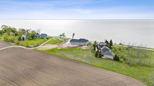 1150 S Bay Shore Rd, Brussels, WI 54204 - aerial view of property and surrounding area featuring a nearby body of water