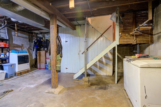 320 Frederick St, Waukesha, WI 53186 - unfinished basement with washer / dryer and concrete block wall