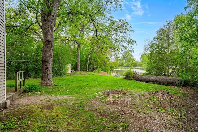 6429 S US Highway 45, Oshkosh, WI 54902 - view of grassy yard featuring a water view