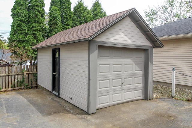 139 S Church St, Whitewater, WI 53190 - view of detached garage