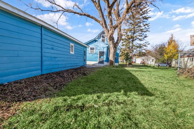 924 N Stevens St, Rhinelander, WI 54501 - view of grassy yard