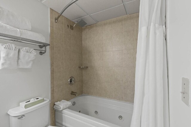 335 Wrigley Dr Unit 411, Lake Geneva, WI 53147 - full bath featuring a combined bath / shower with jetted tub and toilet