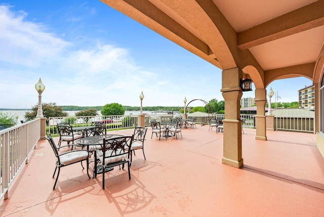 335 Wrigley Dr Unit 411, Lake Geneva, WI 53147 - view of patio