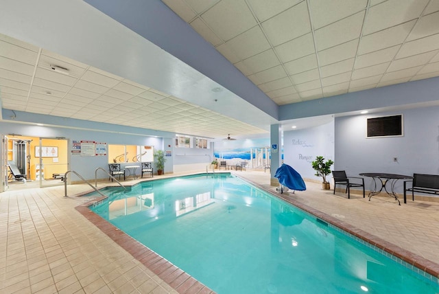 335 Wrigley Dr Unit 411, Lake Geneva, WI 53147 - view of indoor community pool