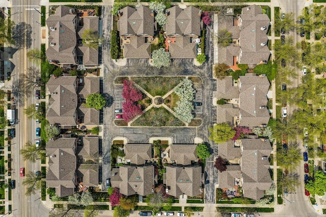 1420 N Astor St, Milwaukee, WI 53202 - aerial perspective of suburban area
