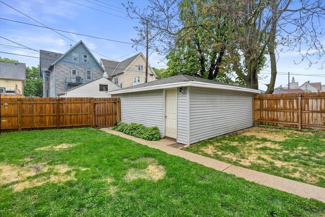 2207 N 51st St, Milwaukee, WI 53208 - view of yard with an outdoor structure