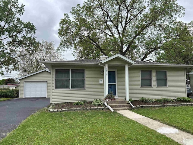 3609 Brigham Ave, Madison, WI 53714 - single story home featuring driveway, a garage, and a front yard