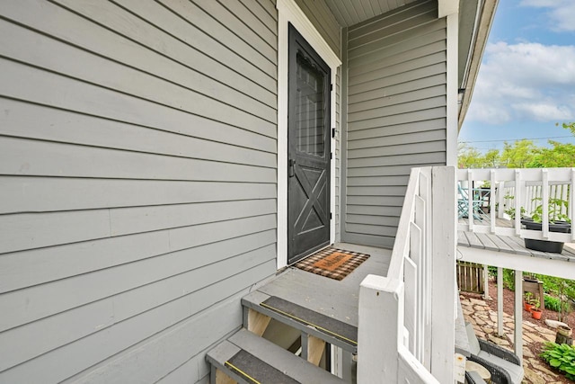 2504 S Delaware Ave Unit 102, Milwaukee, WI 53207 - property entrance featuring a deck